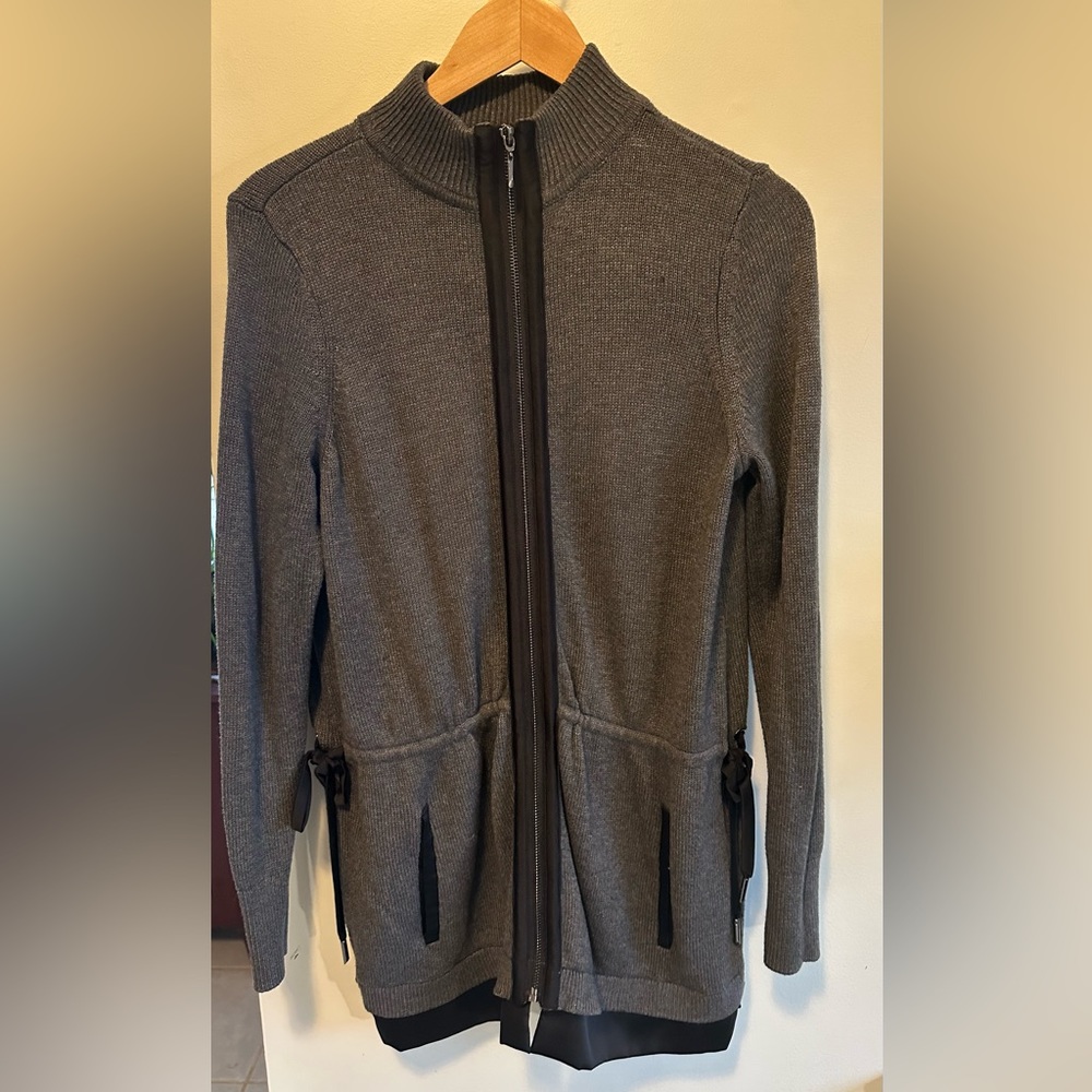 White House Black Market Black Zip Up Sweater M